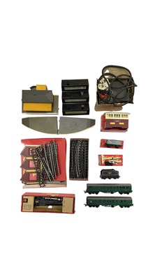 Lot 114 - A collection of Triang 00 gauge railway, to...