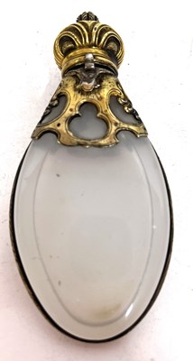 Lot 267 - An antique scent bottle, the oval flattened...