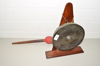 Lot 153 - SMALL DINNER GONG WITH STRIKER