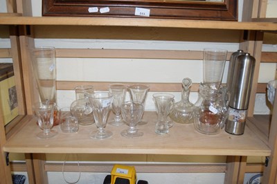 Lot 514 - MIXED LOT: CLEAR DRINKING GLASSES, VASES ETC