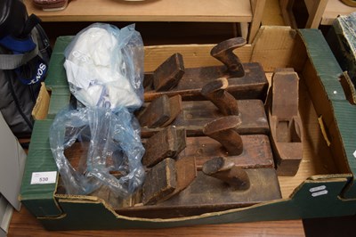 Lot 530 - BOX OF FIVE WOODEN BLOCK PLANES