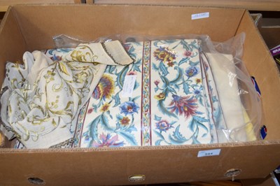 Lot 544 - BOX OF CURTAINS, TABLE CLOTHS ETC