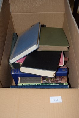 Lot 586 - BOX OF MIXED BOOKS