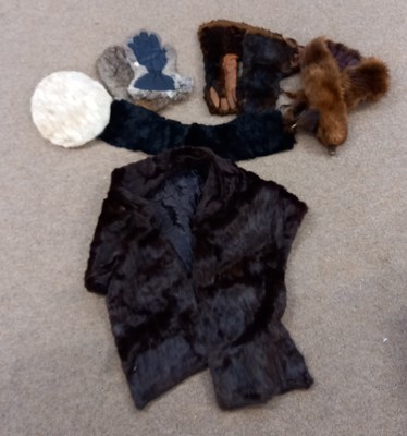 Lot 79 - A quantity of fur to include a fur stole, two...