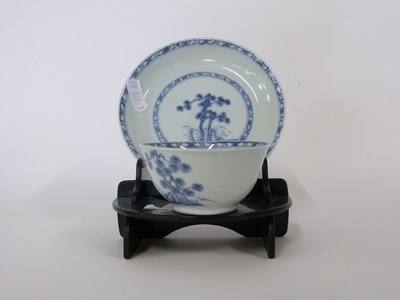 Lot 252 - Chinese porcelain blue and white tea bowl from...