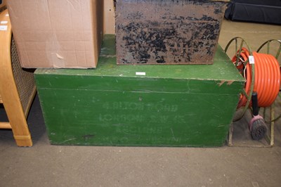 Lot 771 - LARGE VINTAGE TOOLBOX, 87CM WIDE