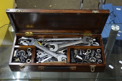 Lot 782 - TOOLBOX TO INCLUDE A MIXED SOCKET SET AND...