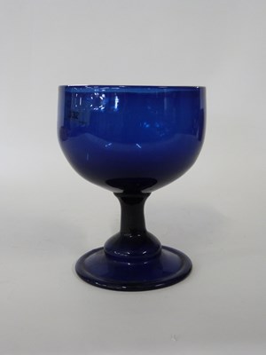 Lot 332 - Early 19th Century blue glass bowl on domed...