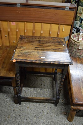 Lot 360 - EARLY 20TH CENTURY OAK OCCASIONAL TABLE ON...