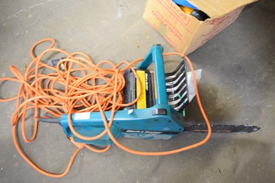 Lot 729 - BLACK AND DECKER ELECTRIC CHAIN SAW