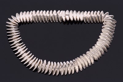 Lot 404 - A silver necklace by Hans Hansen for Georg...