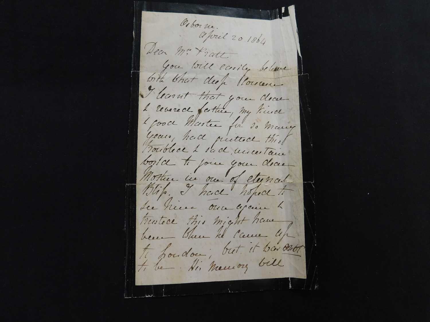 Lot 342 - Queen Victoria (1819-1901) autograph letter...