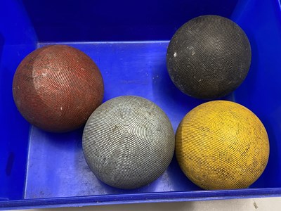 Lot 51 - Four vintage croquet balls