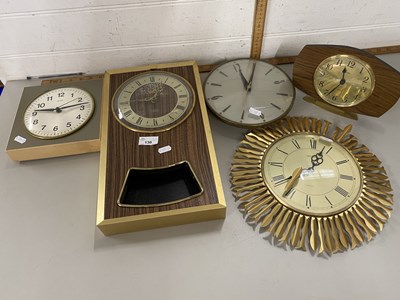 Lot 130 - Collection of five vintage Metamec clocks