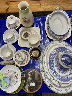 Lot 166 - Large Mixed Lot: Various meat plates, tea...