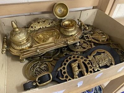 Lot 529 - Mixed Lot: Brass to include desk set, horse...