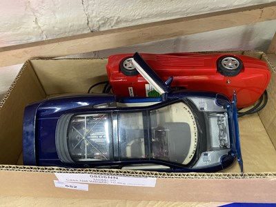 Lot 552 - Novelty red Ferrari telephone together with a...