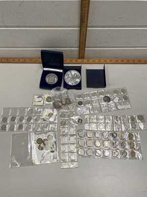 Lot 103 - Mixed Lot: British coinage to include a range...