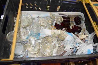 Lot 619 - Mixed Lot: Assorted glass wares to include...