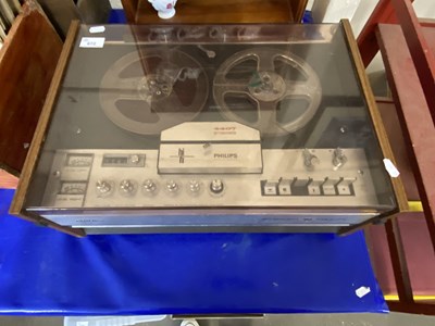 Lot 672 - A Philips stereo four track 4407