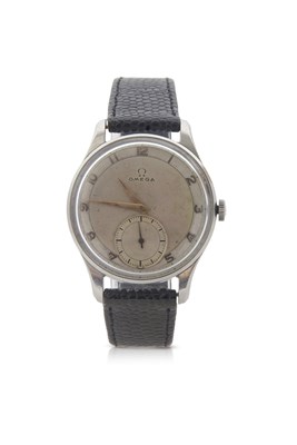 Lot 334 - An Omega Jumbo gents wristwatch, the watch has...