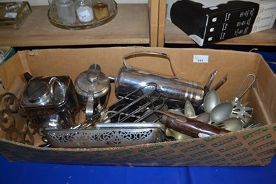 Lot 511 - Box containing various metal ware including...