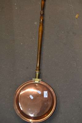 Lot 529 - Copper bed warmer