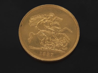 Lot 302 - 1887 British gold £5 jubilee head coin