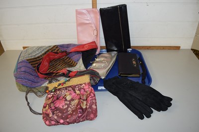 Lot 6 - Quantity of assorted ladies accessories to...