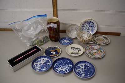 Lot 89 - Mixed Lot: Crown Devon assorted tea wares,...