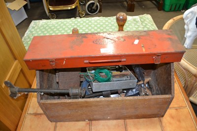 Lot 732 - Toolbox and quantity of workshop tools