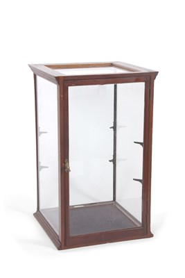 Lot 474 - An early 20th Century counter display cabinet...
