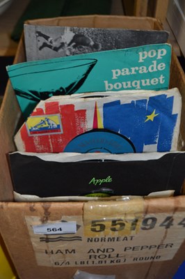 Lot 564 - Box of assorted singles