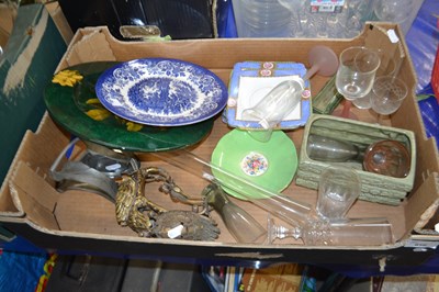 Lot 610 - One box of various mixed ceramics, glass wares,...