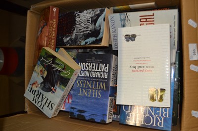 Lot 663 - Quantity of modern paperbacks to include...