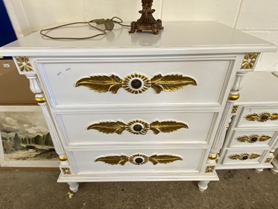 Lot 326 - A modern white painted and gilt finish three...