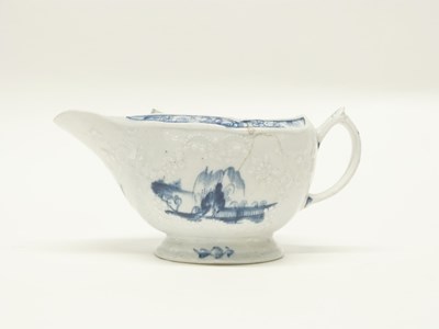 Lot 476 - A large Lowestoft porcelain sauce boat circa...