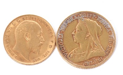 Lot 156 - An 1894 sovereign and a 1909 half sovereign, (2)