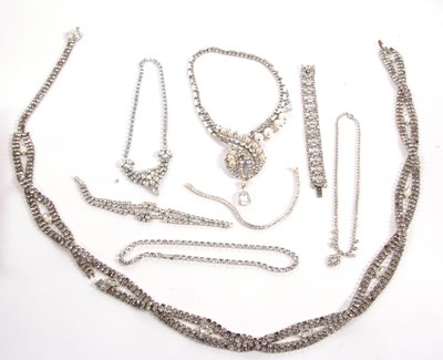 Lot 227 - A quantity of diamante jewellery to include a...