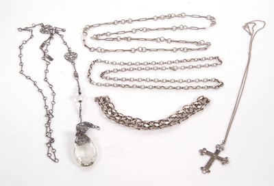 Lot 212 - A quantity of silver and white metal jewellery...