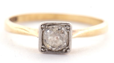 Lot 16 - An 18ct and platinum diamond solitaire ring,...