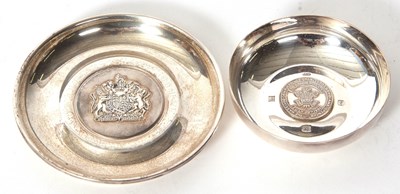 Lot 36 - Mixed Lot: Queen Elizabeth II Silver Jubilee...