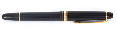 Lot 155 - A Montblanc Meisterstuck fountain pen, screw...