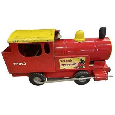 Lot 258 - A 1950s Triang tinplate Puff Puff train in red...