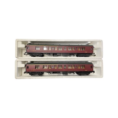 Lot 153 - A pair of Lima 0 gauge railway corridors in...